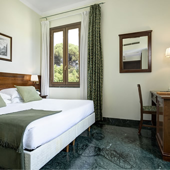 We offer a variety of three kinds of rooms to satisfy all of our guests’ needs. Standard